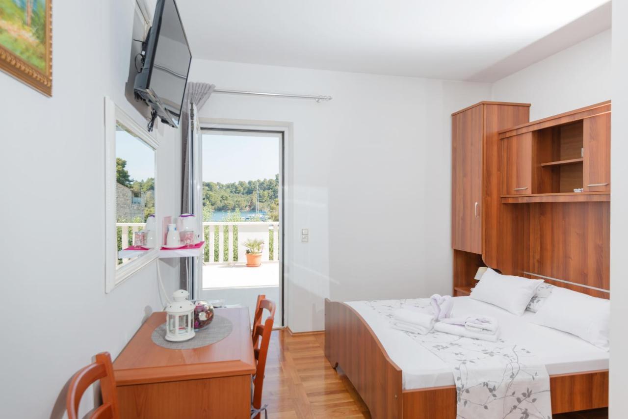 Guesthouse Sanela Помена Экстерьер фото