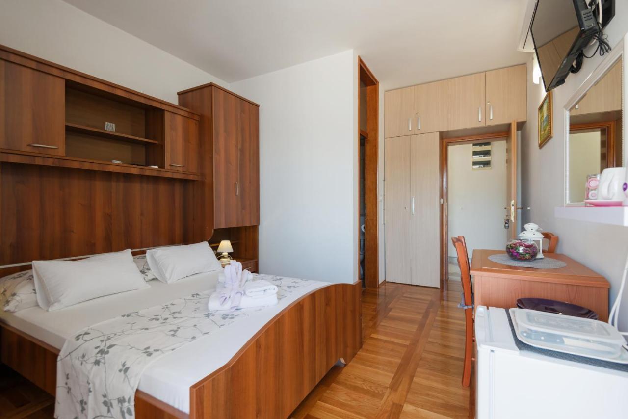 Guesthouse Sanela Помена Экстерьер фото