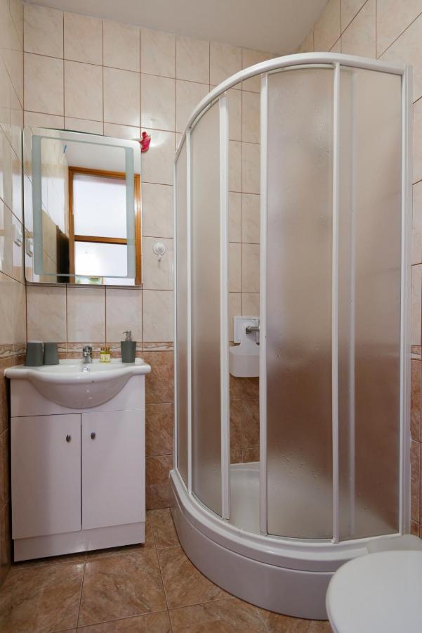 Guesthouse Sanela Помена Экстерьер фото
